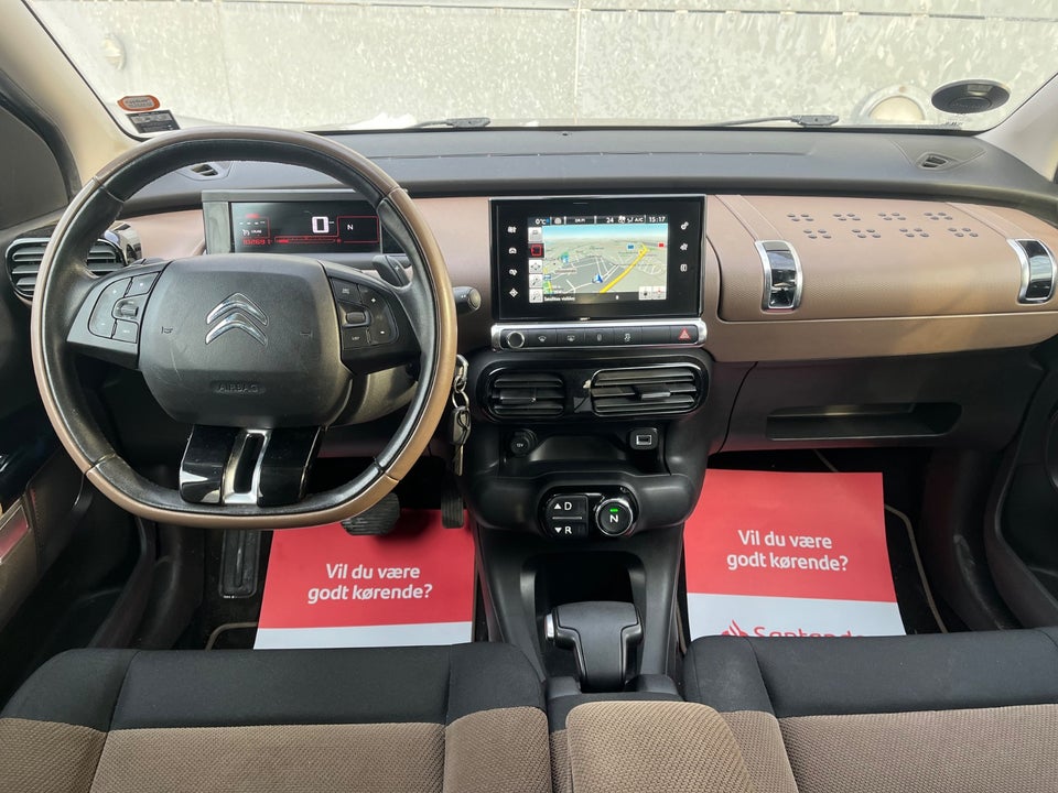 Citroën C4 Cactus 1,2 PureTech 82 Shine ETG 5d