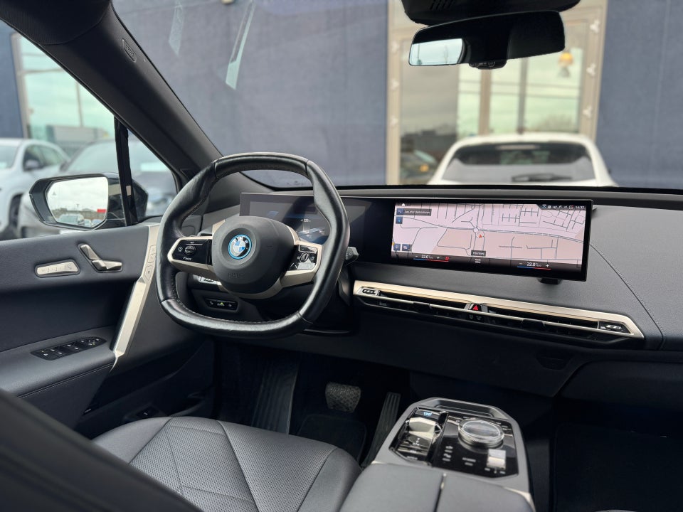 BMW iX xDrive40 5d