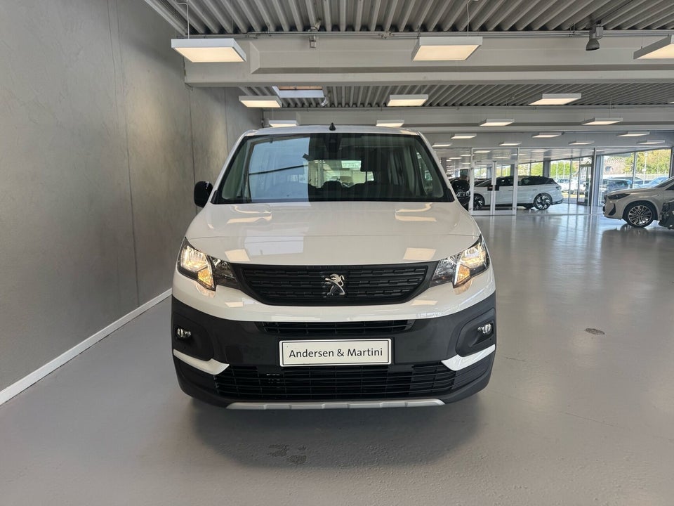 Peugeot e-Rifter 50 Active Pack L2 5d
