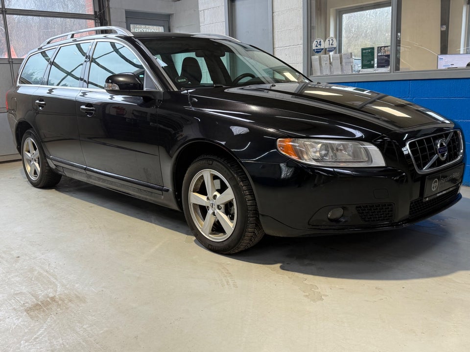 Volvo V70 2,0 D3 163 Summum aut. 5d