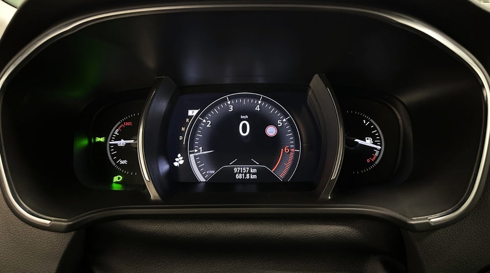 Renault Megane IV 1,3 TCe 140 Zen Sport Tourer EDC 5d