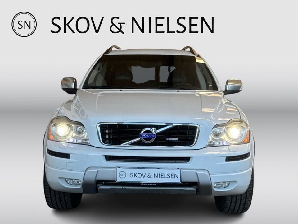 Volvo XC90 2,4 D5 200 R-Design aut. AWD 7prs 5d