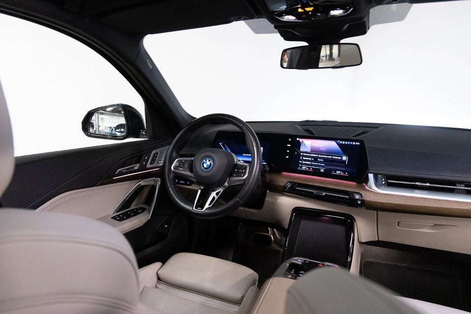 BMW iX1 xDrive30 M-Sport 5d