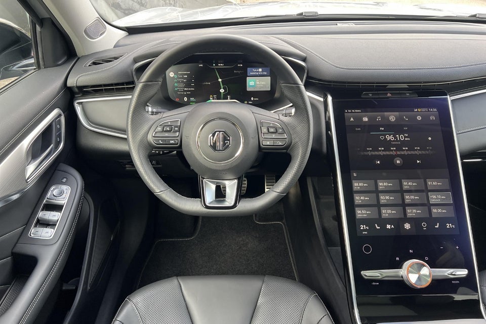 MG Marvel R Performance 5d