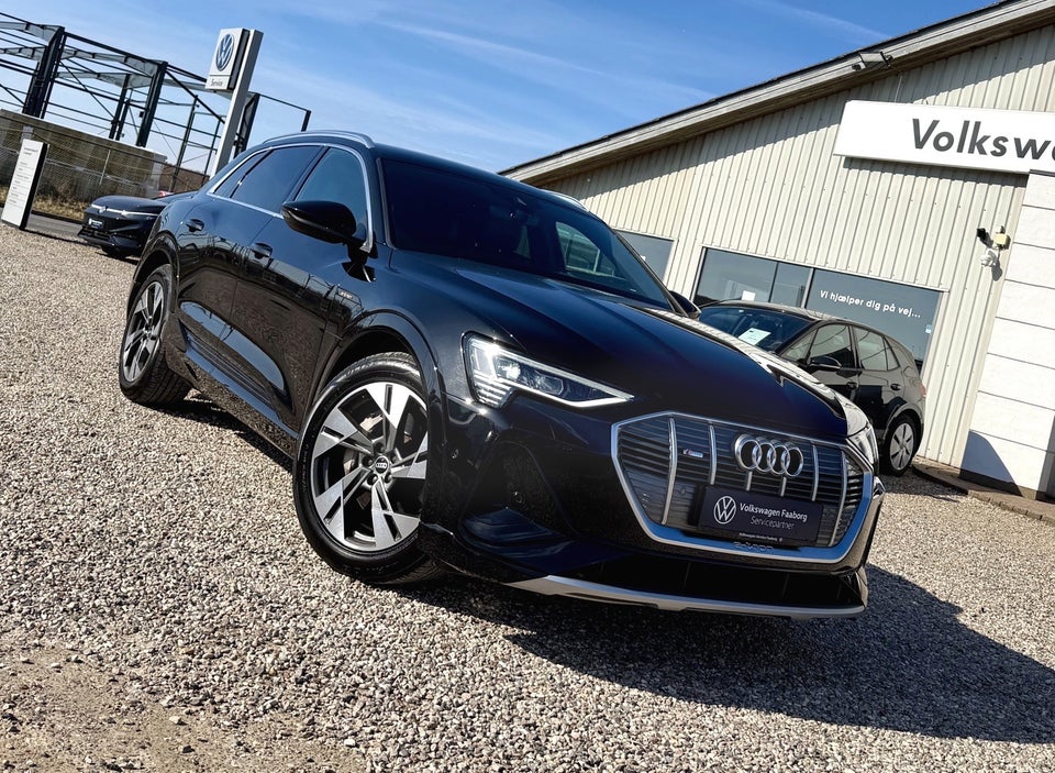 Audi e-tron 55 S-line quattro 5d