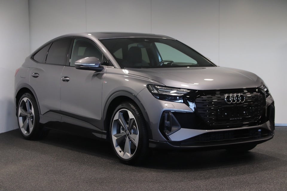 Audi Q4 e-tron 45 S-line Sportback 5d