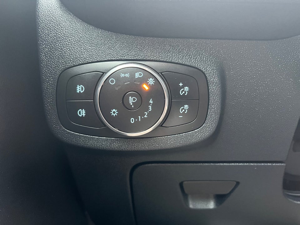 Ford Fiesta 1,0 EcoBoost mHEV Active DCT 5d