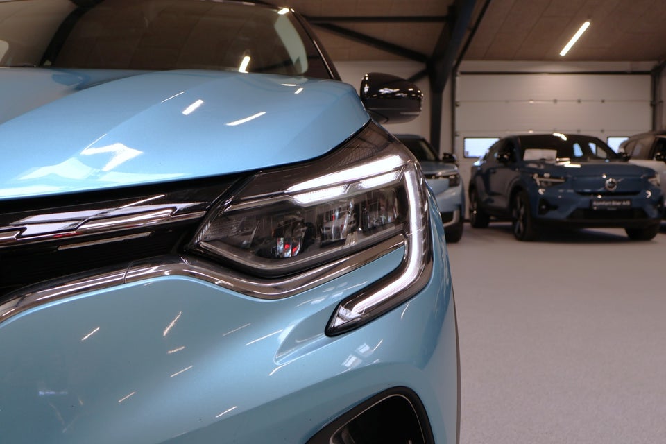 Renault Captur 1,6 E-Tech Intens 5d