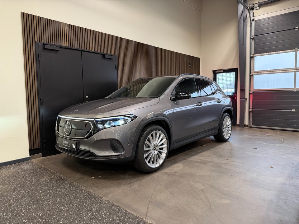 Mercedes EQA250+ Progressive 5d