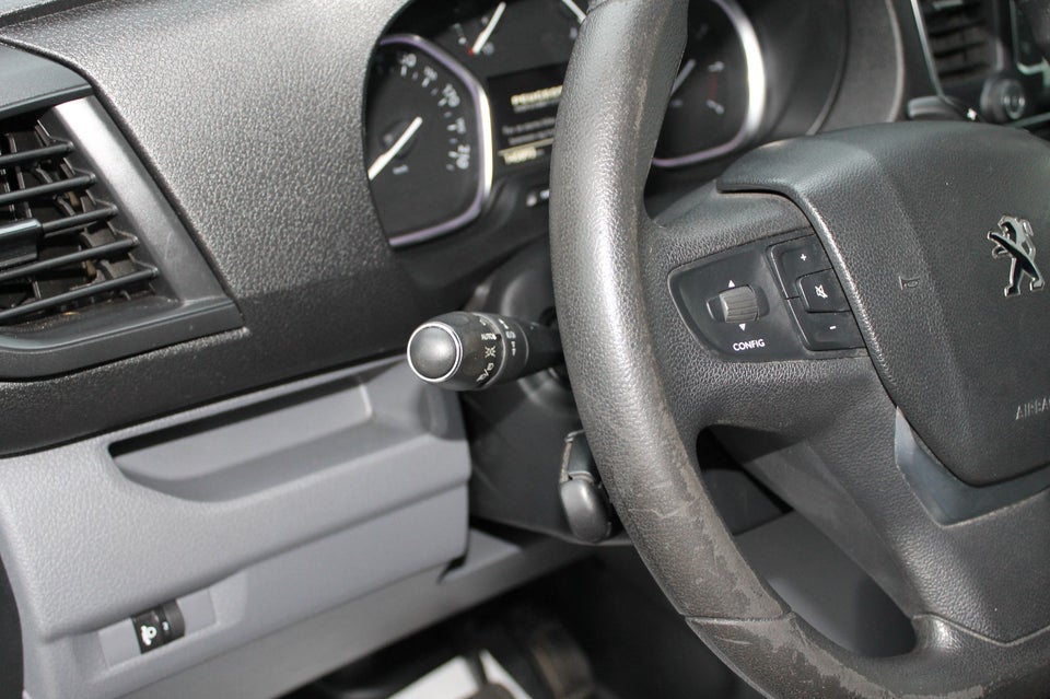 Peugeot Expert 2,0 BlueHDi 180 L2 Premium EAT6 Van