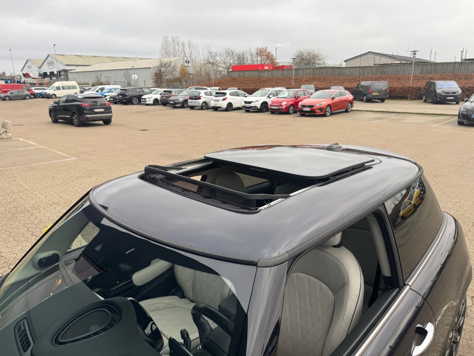 MINI Cooper SE Yours Trim 3d