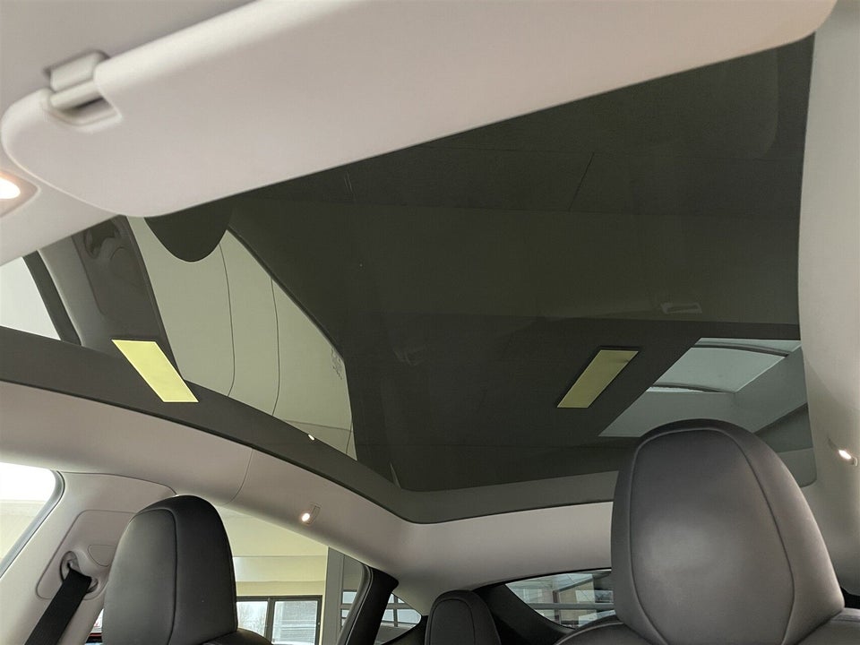 Tesla Model Y Long Range RWD 5d