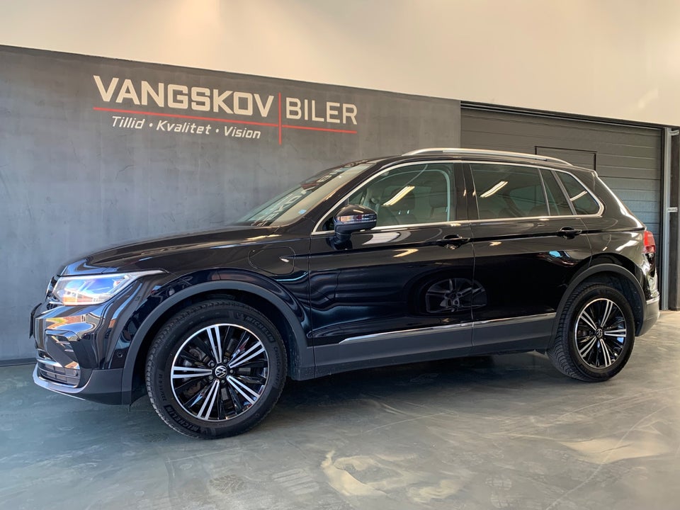 VW Tiguan 1,4 eHybrid Elegance DSG 5d