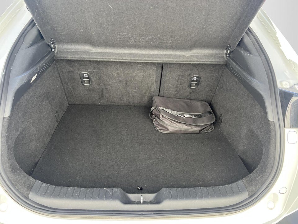 Mazda MX-30 e-SkyActiv First Edition 5d
