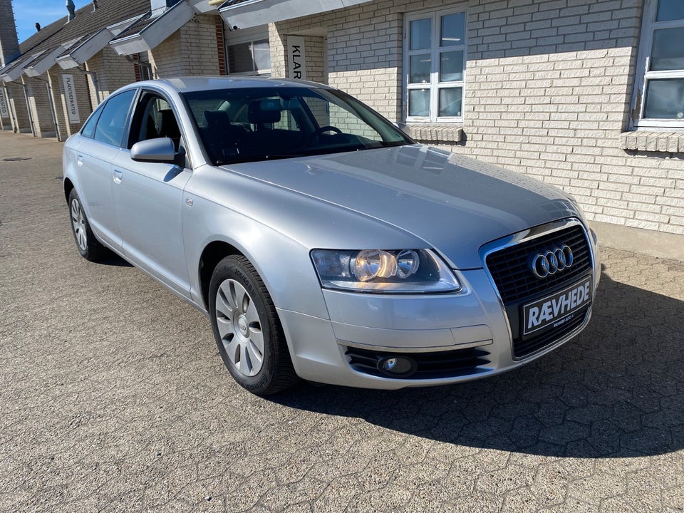 Audi A6 2,4 V6 Multitr. 4d
