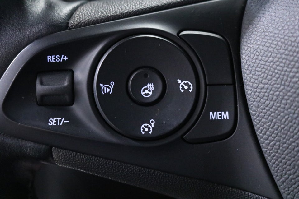 Opel Corsa 1,2 T 100 Black 5d