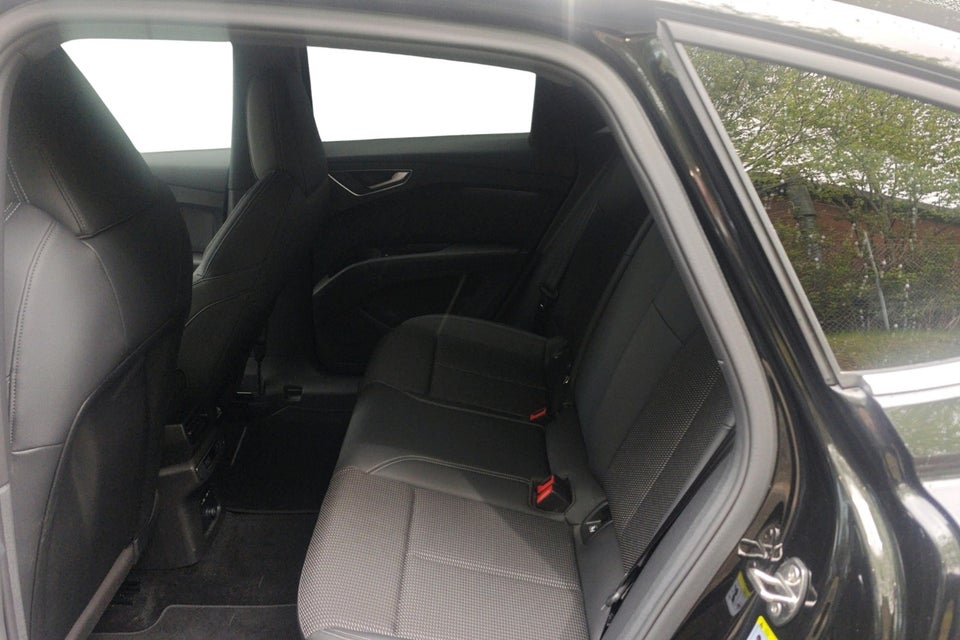 Audi Q4 e-tron 45 S-line Edition Sportback 5d