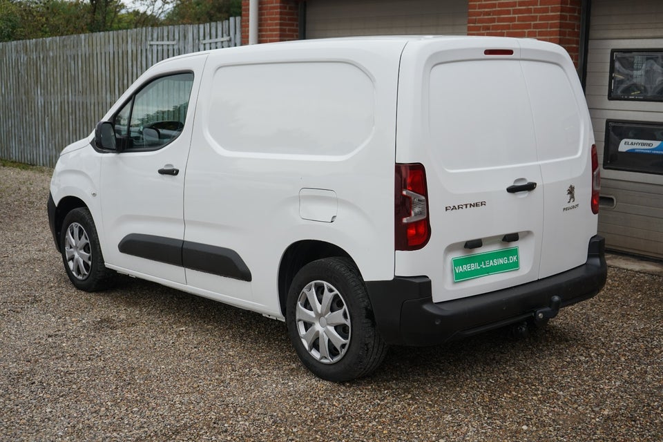 Peugeot Partner 1,5 BlueHDi 100 L1V1 Plus Van