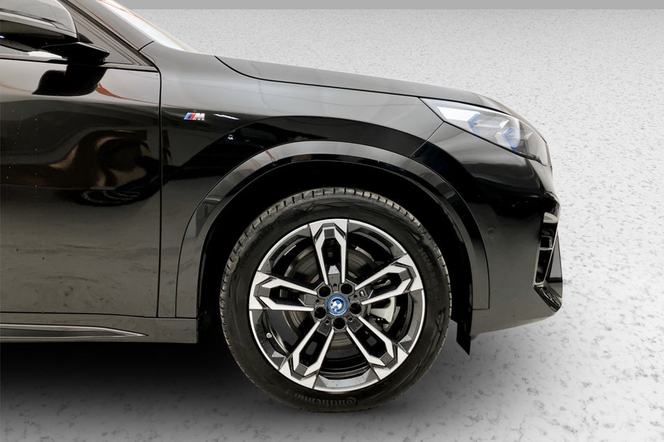 BMW iX2 xDrive30 M-Sport 5d