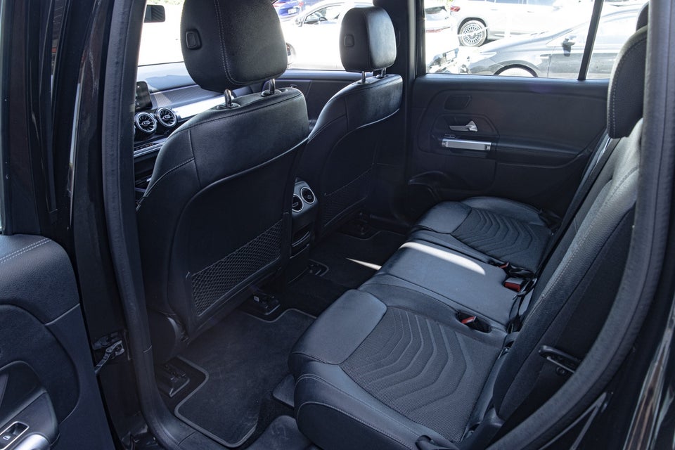 Mercedes EQB250 Progressive 5d