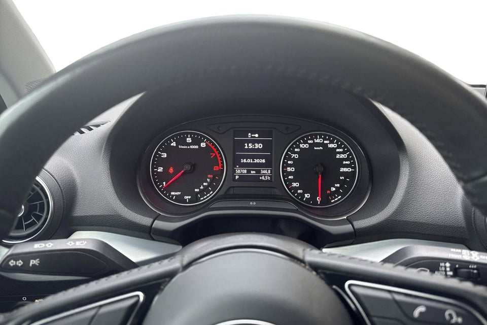 Audi Q2 35 TFSi Sport Prestige Select S-tr. 5d