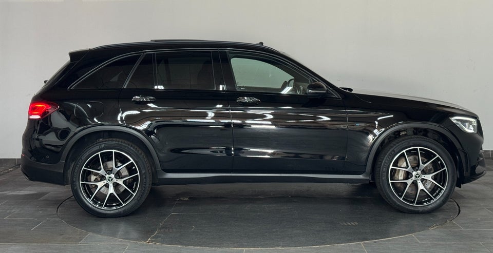 Mercedes GLC300 e 2,0 AMG Line aut. 4Matic 5d