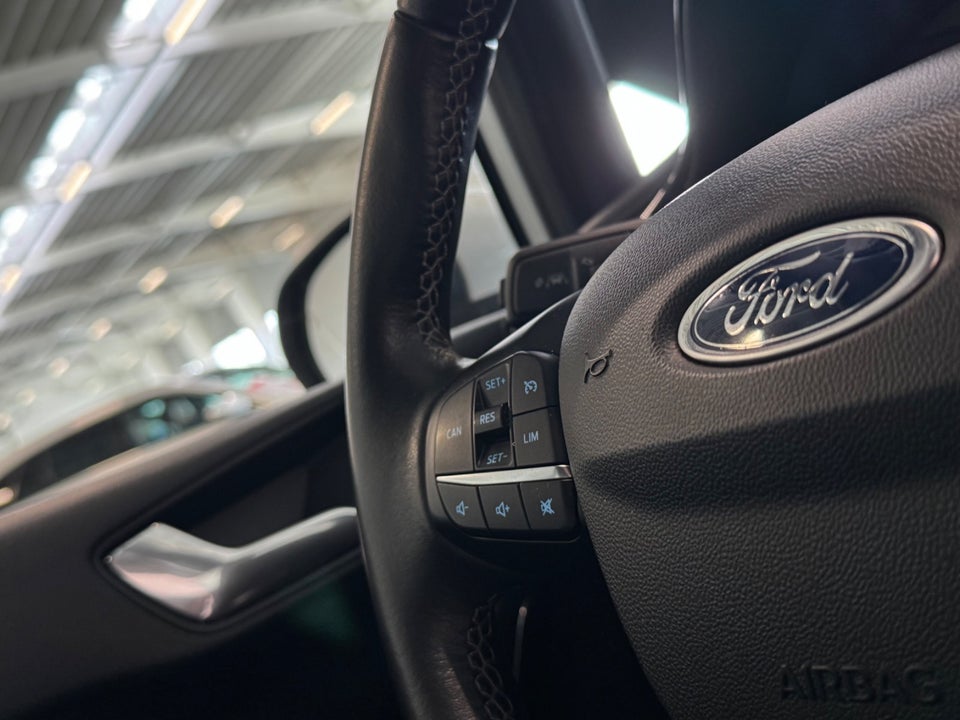 Ford Fiesta 1,0 EcoBoost mHEV Titanium X 5d