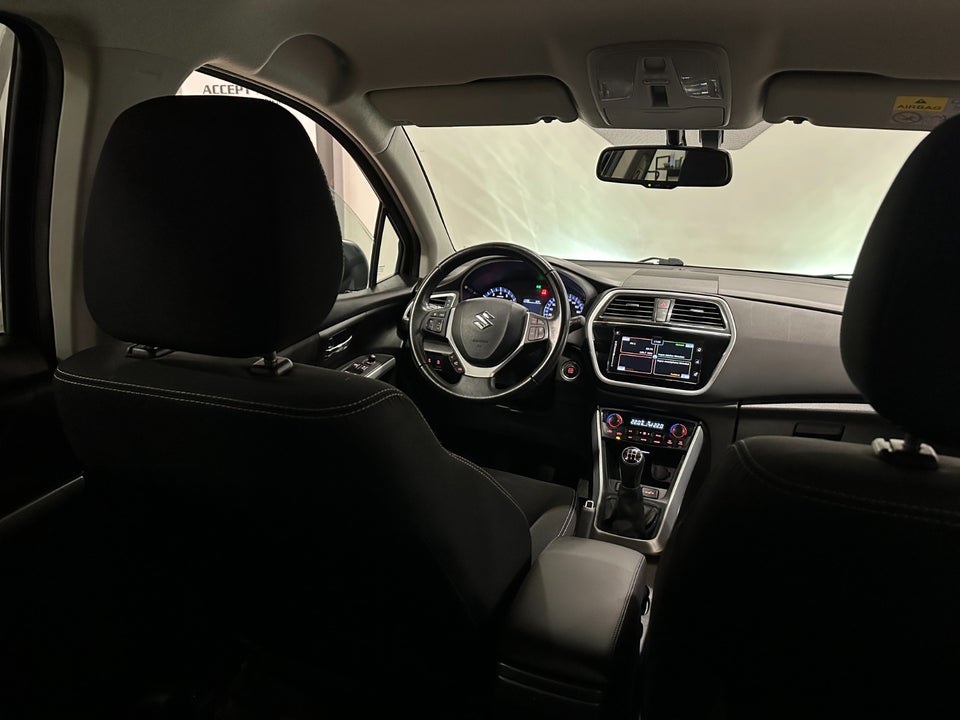 Suzuki S-Cross 1,0 Boosterjet Active 5d