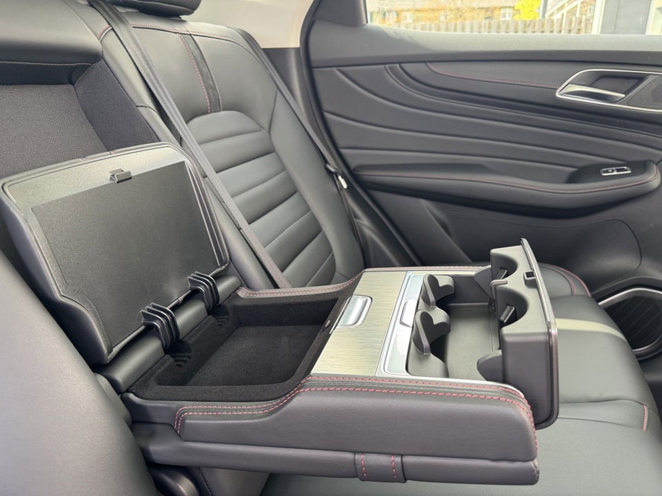 MG EHS 1,5 PHEV Luxury 5d