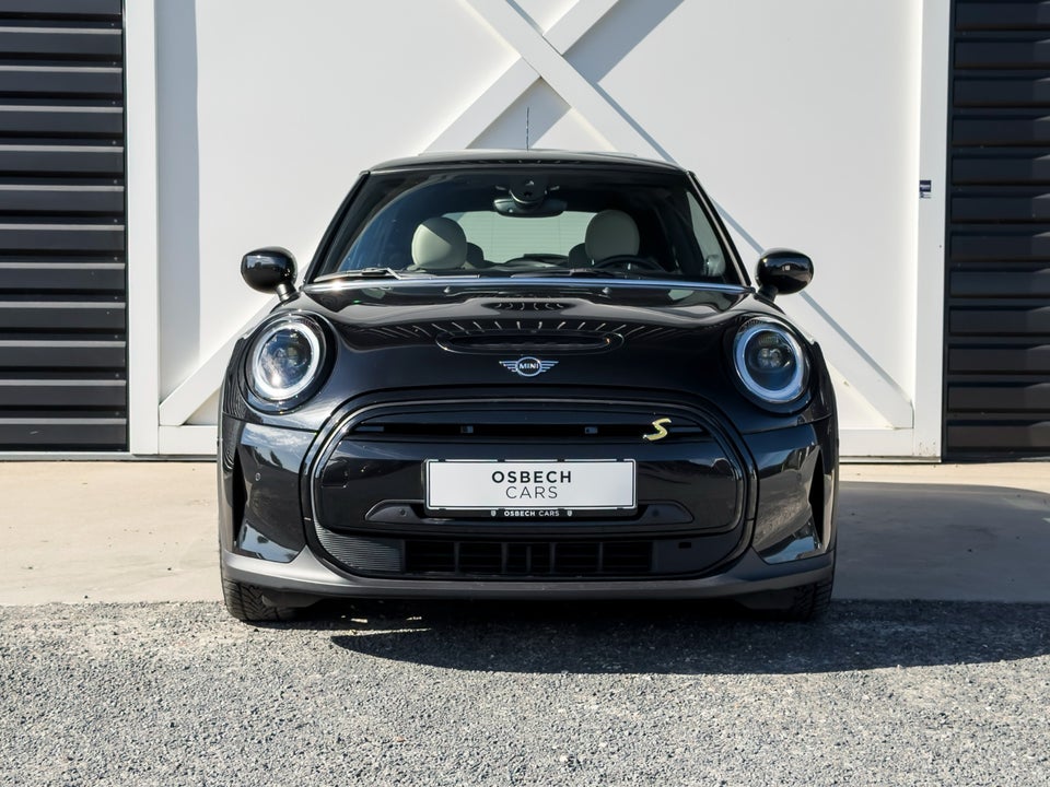 MINI Cooper SE Maximise 3d