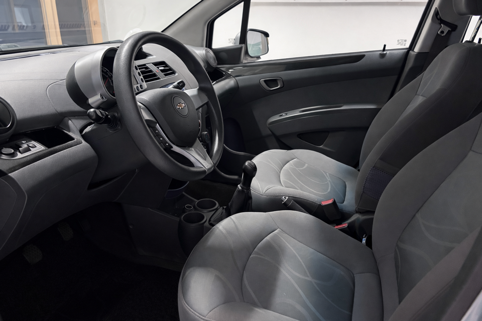 Chevrolet Spark 1,0 LS 5d