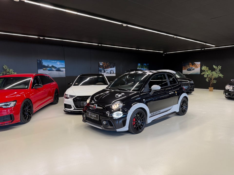Abarth 695 1,4 T-Jet 180 70th Anniversario 3d
