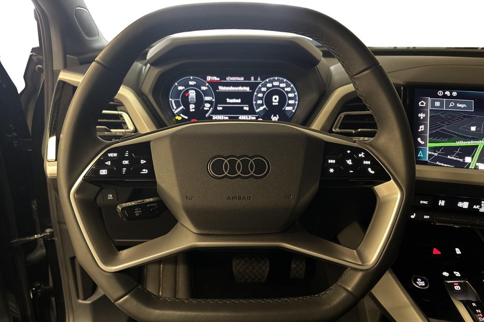 Audi Q4 e-tron 45 Progress 5d