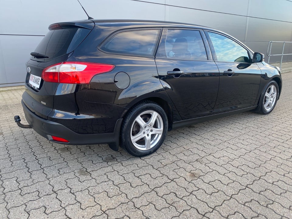 Ford Focus 1,0 SCTi 125 Titanium stc. ECO 5d