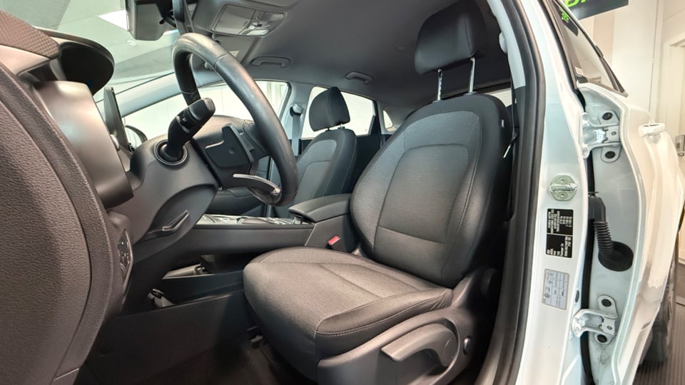Hyundai Kona 64 EV Trend 5d