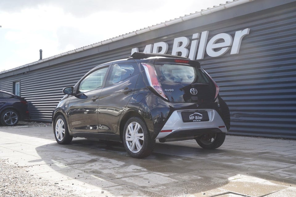 Toyota Aygo 1,0 VVT-i x-sky 5d