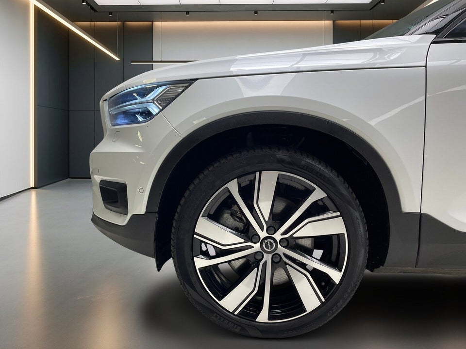 Volvo XC40 P8 ReCharge Twin Pro 5d