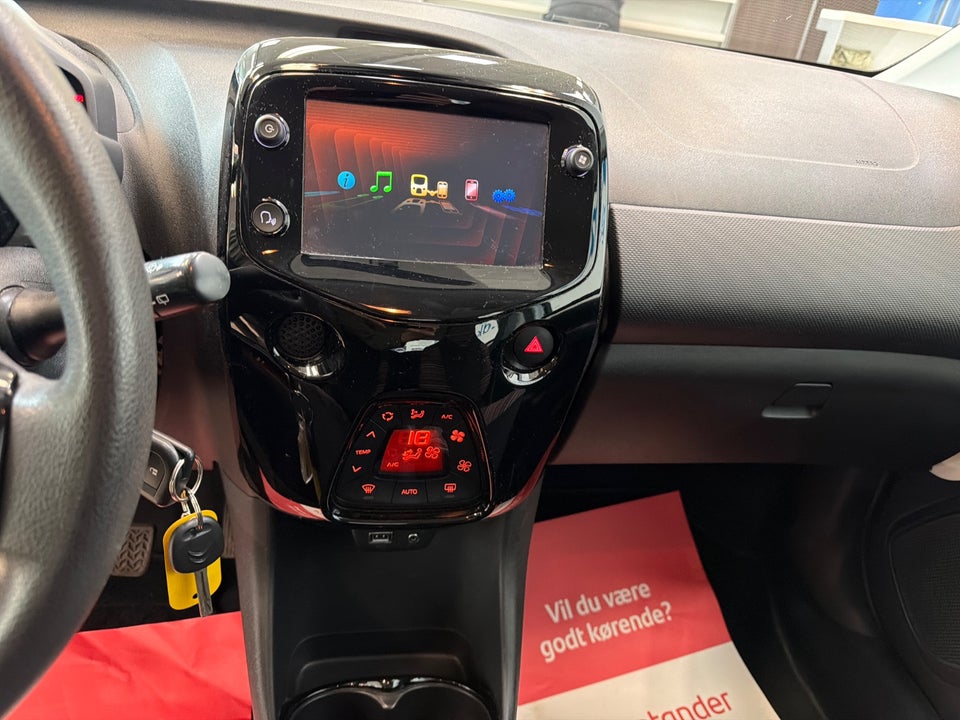 Citroën C1 1,0 VTi SportLine 5d