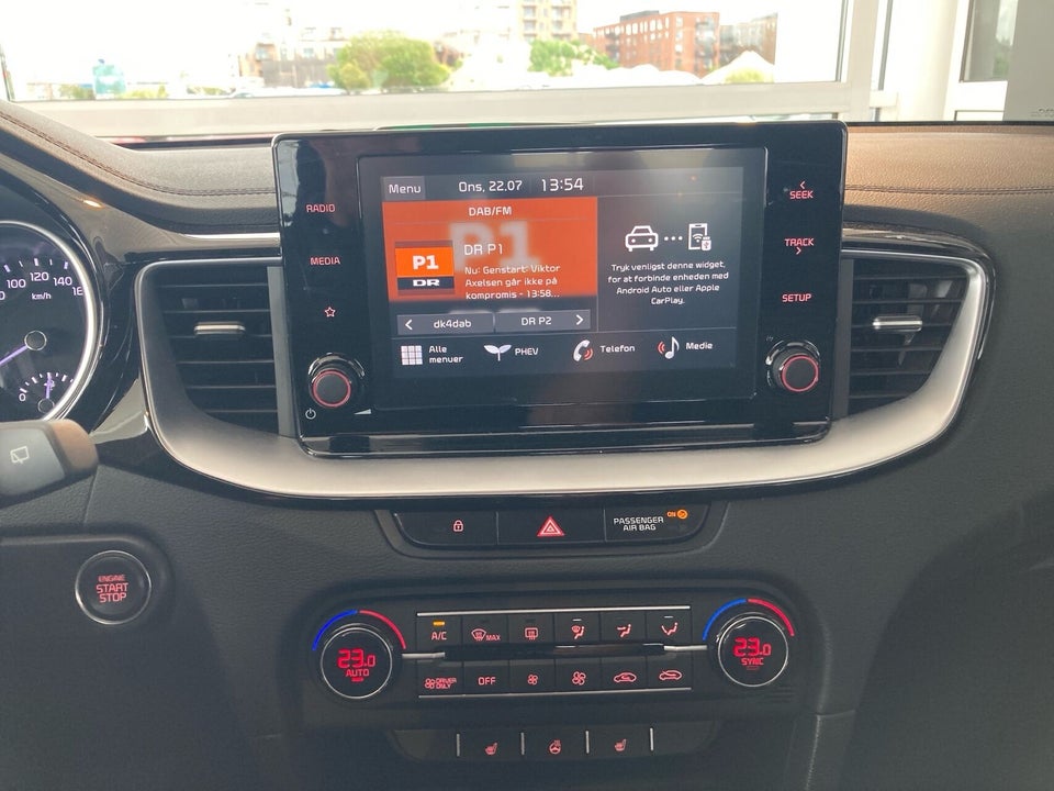 Kia Ceed 1,6 PHEV Prestige SW DCT 5d