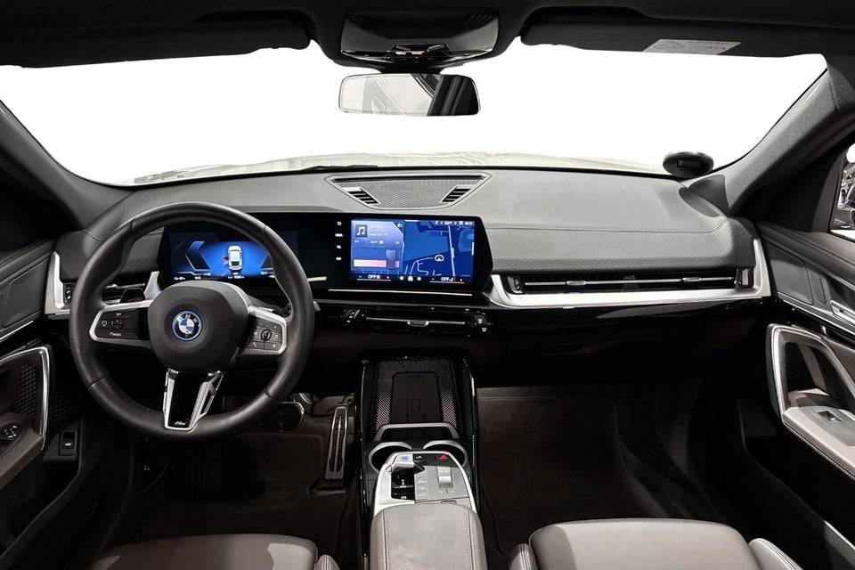 BMW iX2 xDrive30 M-Sport 5d