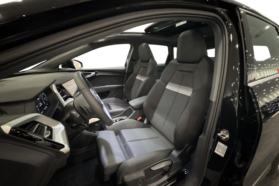 Audi Q4 e-tron 45 S-line Edition 5d
