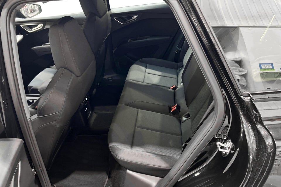 Audi Q4 e-tron 45 Progress 5d