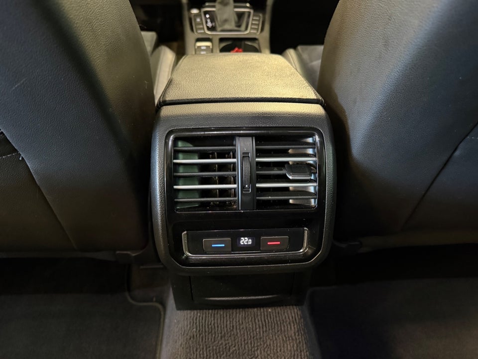 VW Passat 1,4 TSi 150 Highline Variant DSG 5d