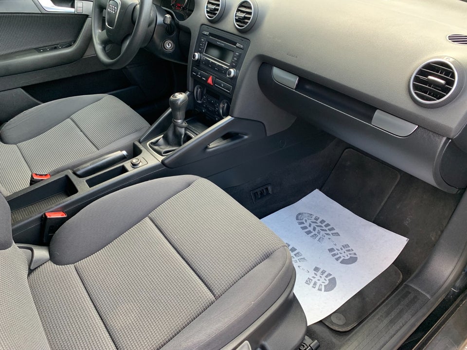 Audi A3 1,6 Ambition Sportback 5d