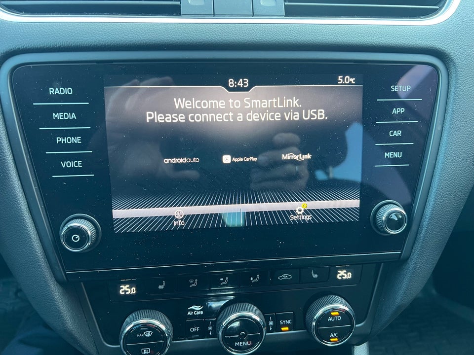 Skoda Octavia 2,0 TDi 150 Business Line+ Celebration Combi DSG 5d