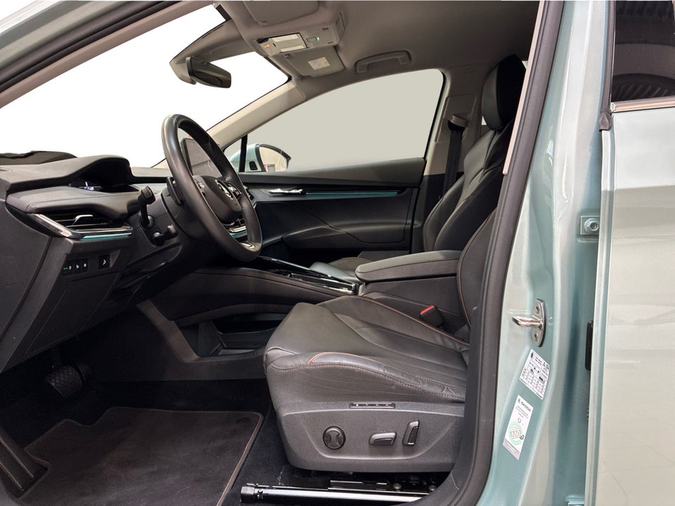 Skoda Enyaq 80 iV Suite 5d