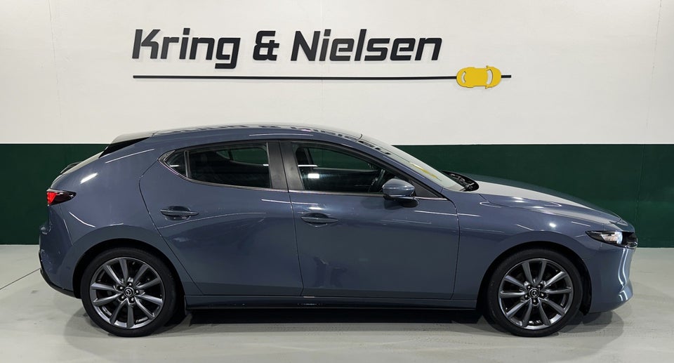 Mazda 3 2,0 SkyActiv-G 122 Cosmo aut. 5d