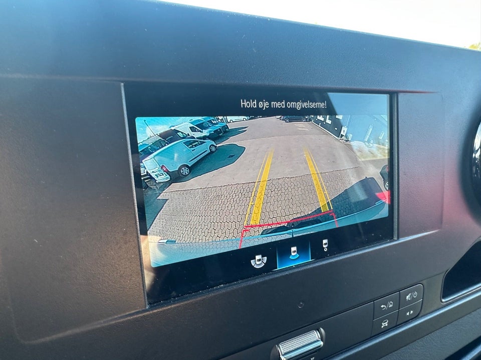 Mercedes Sprinter 215 2,0 CDi A2 Kassevogn aut. FWD