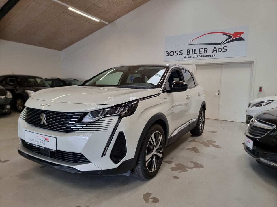 Peugeot 3008 1,6 Hybrid First Selection EAT8 5d