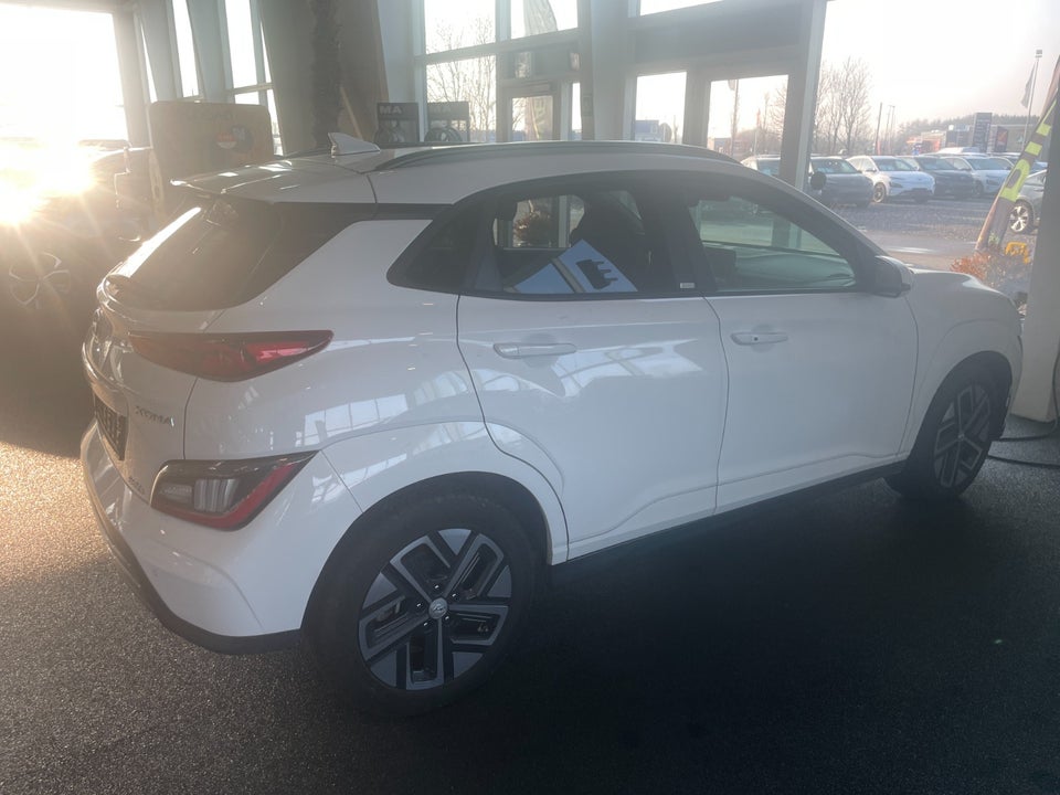 Hyundai Kona 64 EV Trend 5d